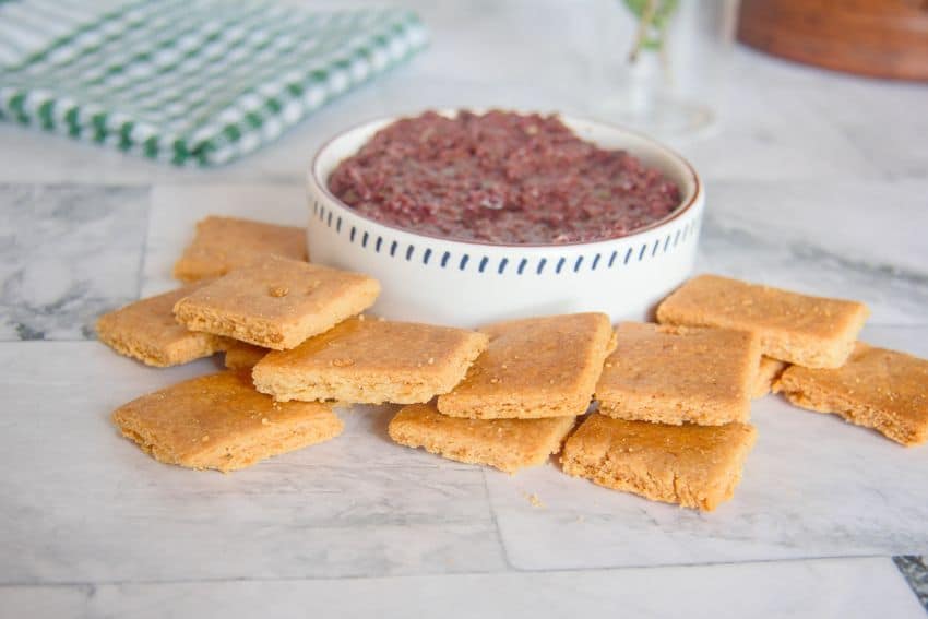 Keto Almond Flour Cheese Crackers - Divalicious Recipes