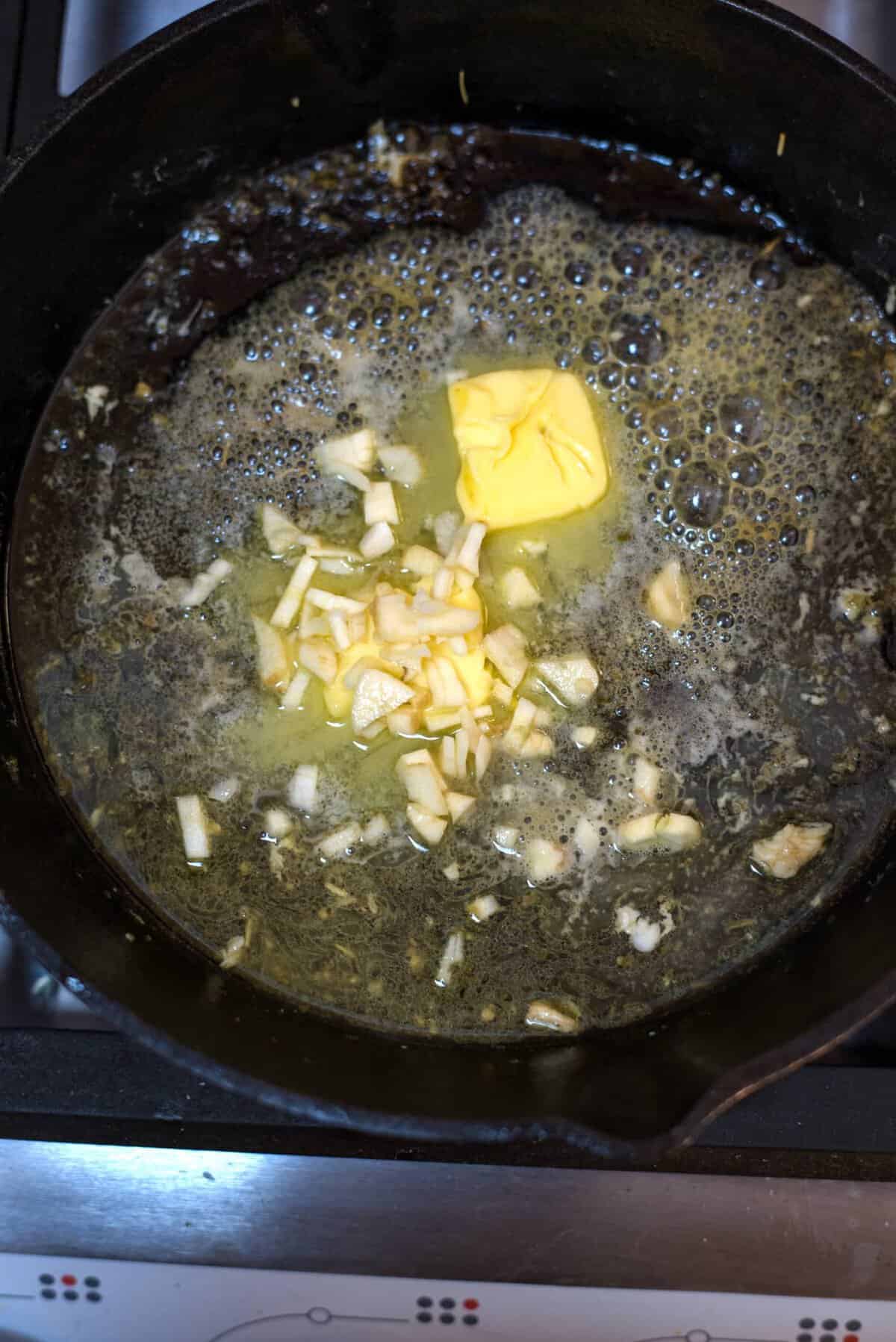 sautee garlic