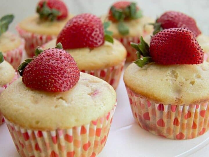 keto strawberry muffins