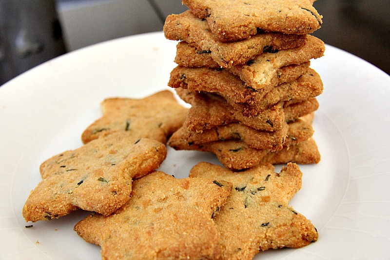 cheese-herb-biscuits