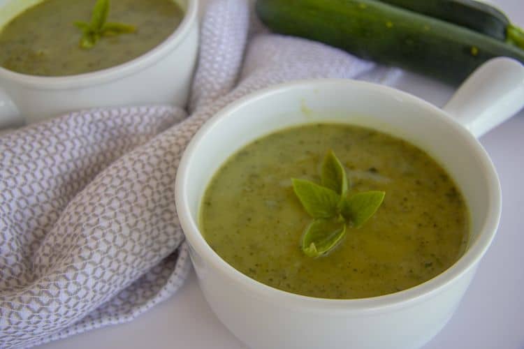 creamy zucchini basil soup
