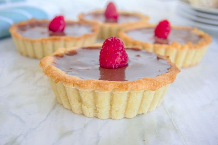 chocolate raspberry tart