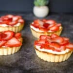strawberry cheesecake tarts