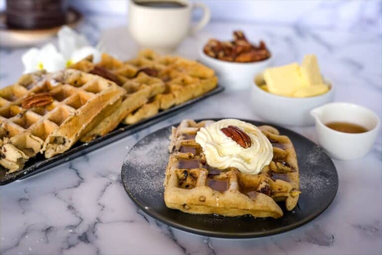 low carb waffles with pecans