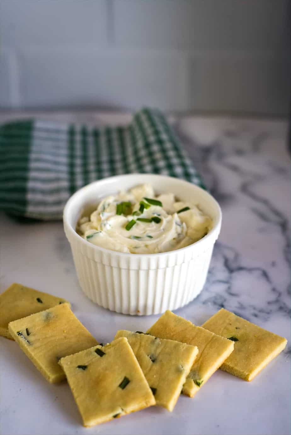 Sour Cream and Chive Dip